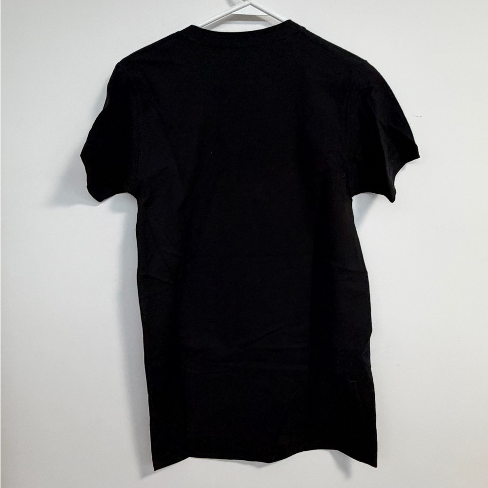 Jujutsu Kaisen Black Anime Graphic T-Shirt - Picture 8 of 10